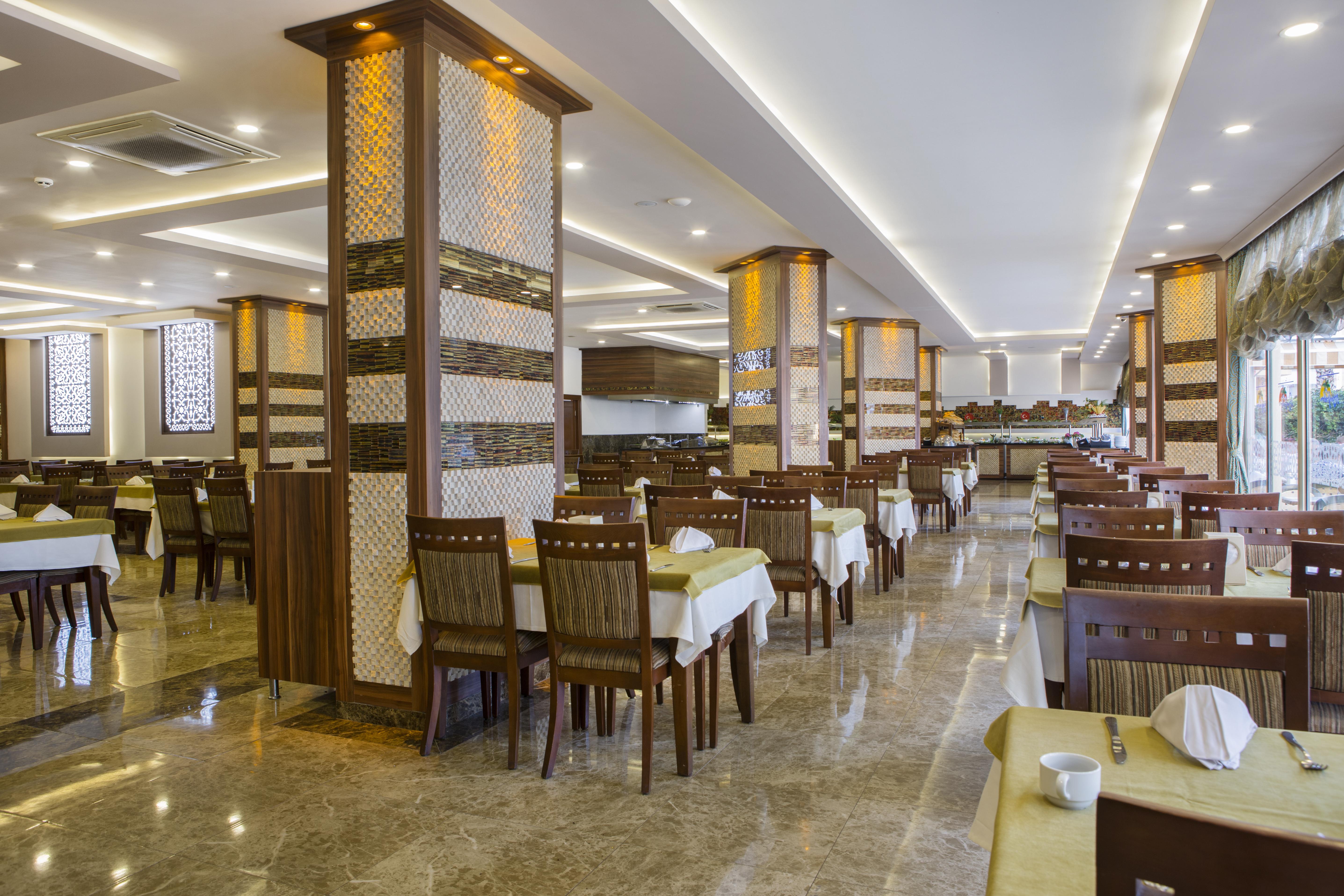 Kleopatra Royal Palm Hotel Alanya Exterior foto